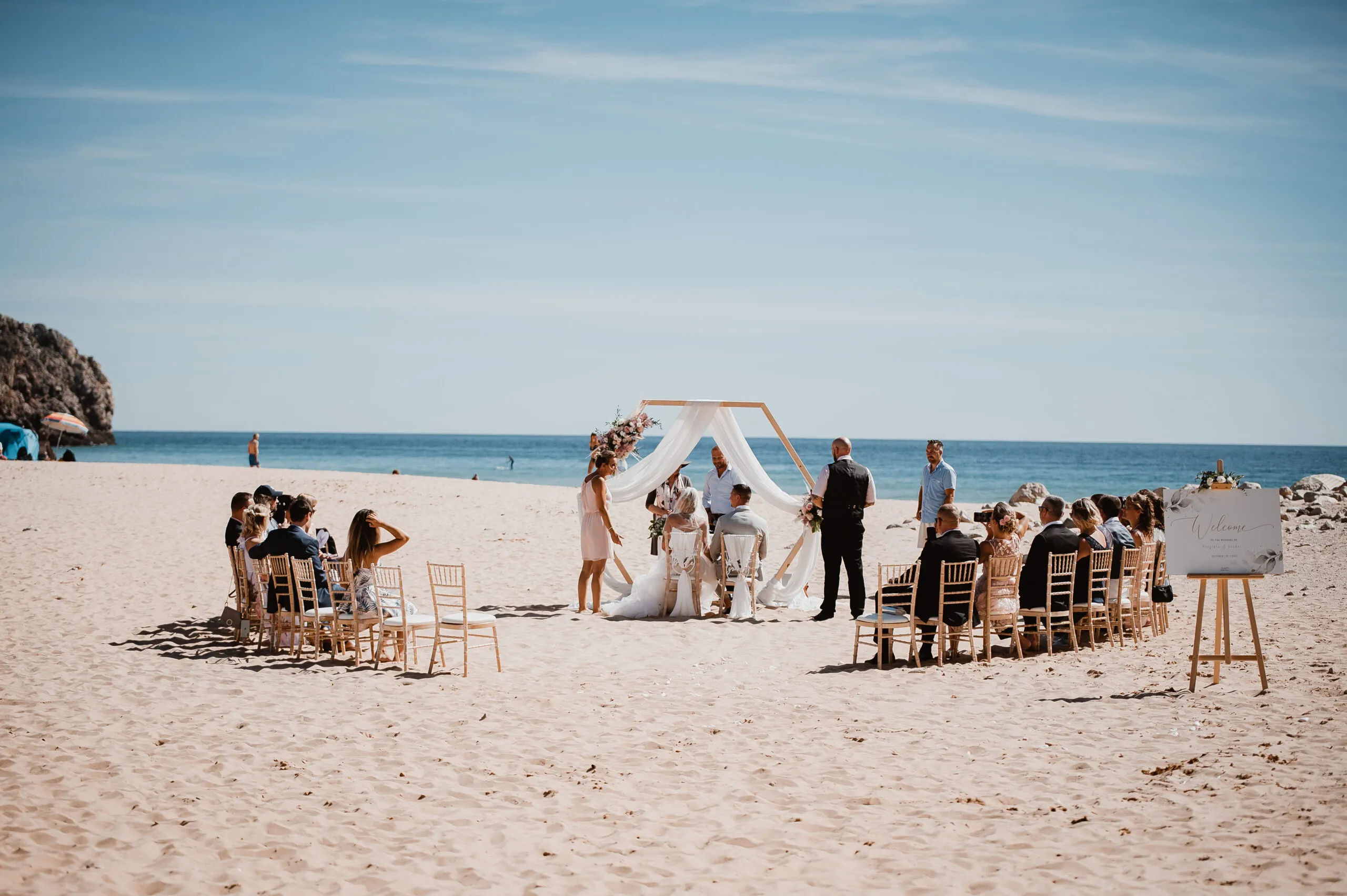 Brautpaar bei einer exklusiven Hochzeit